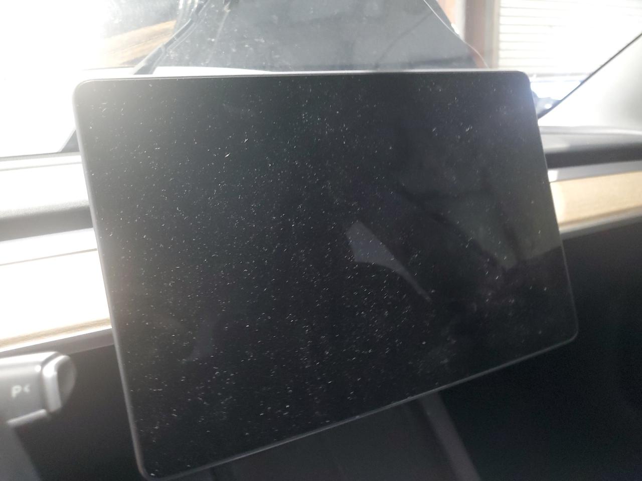 2022 Tesla Model 3 VIN: 5YJ3E1EA7NF370621 Lot: 84188545