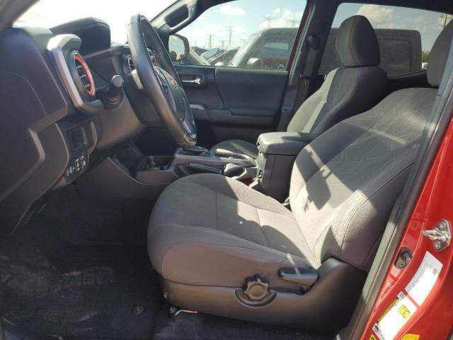  TOYOTA TACOMA 2017 Красный