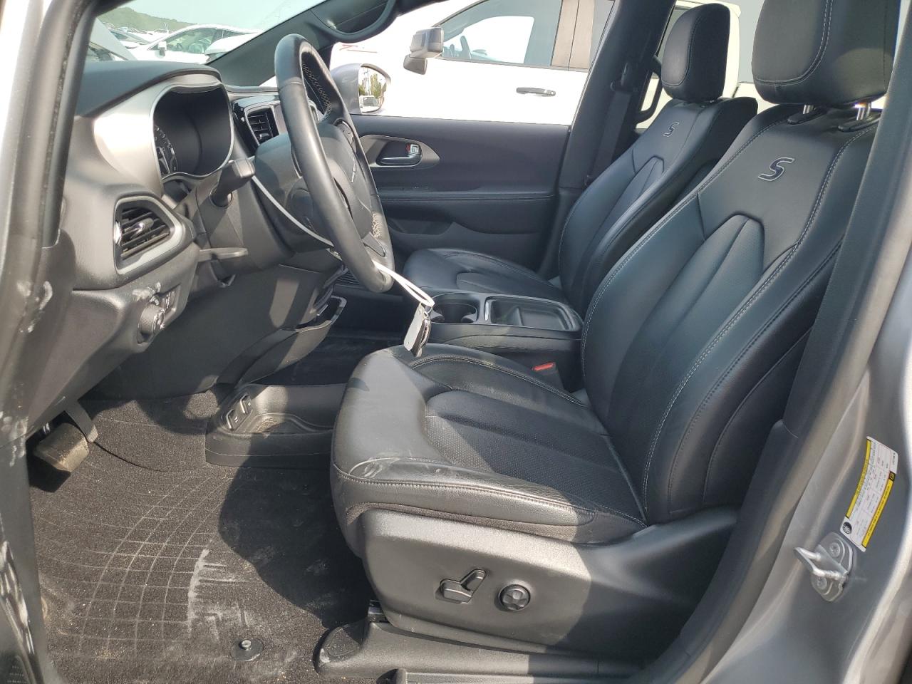 2020 Chrysler Pacifica Touring L VIN: 2C4RC3BG7LR270816 Lot: 71904965