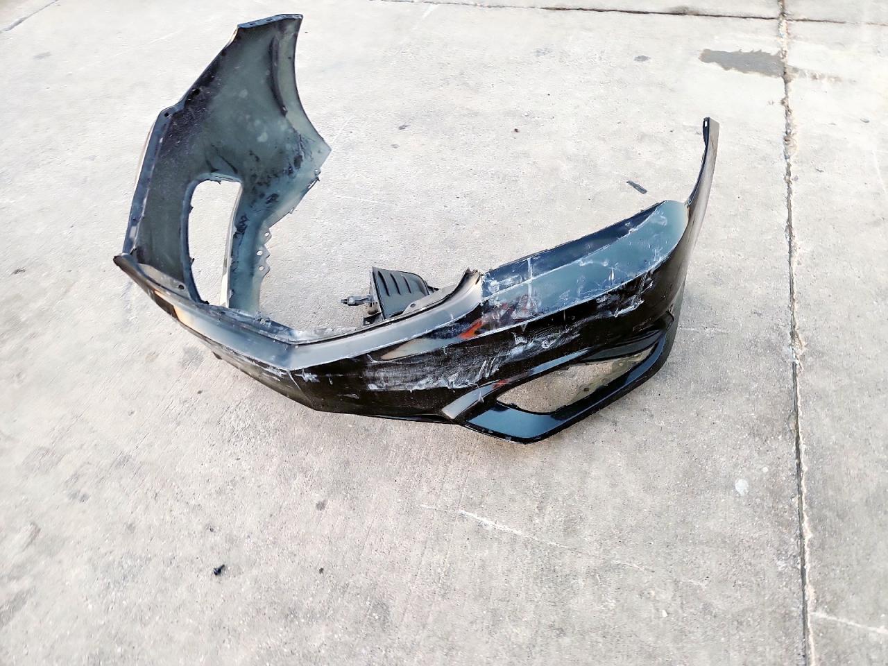 2018 Acura Ilx Premium VIN: 19UDE2F70JA004582 Lot: 70763585