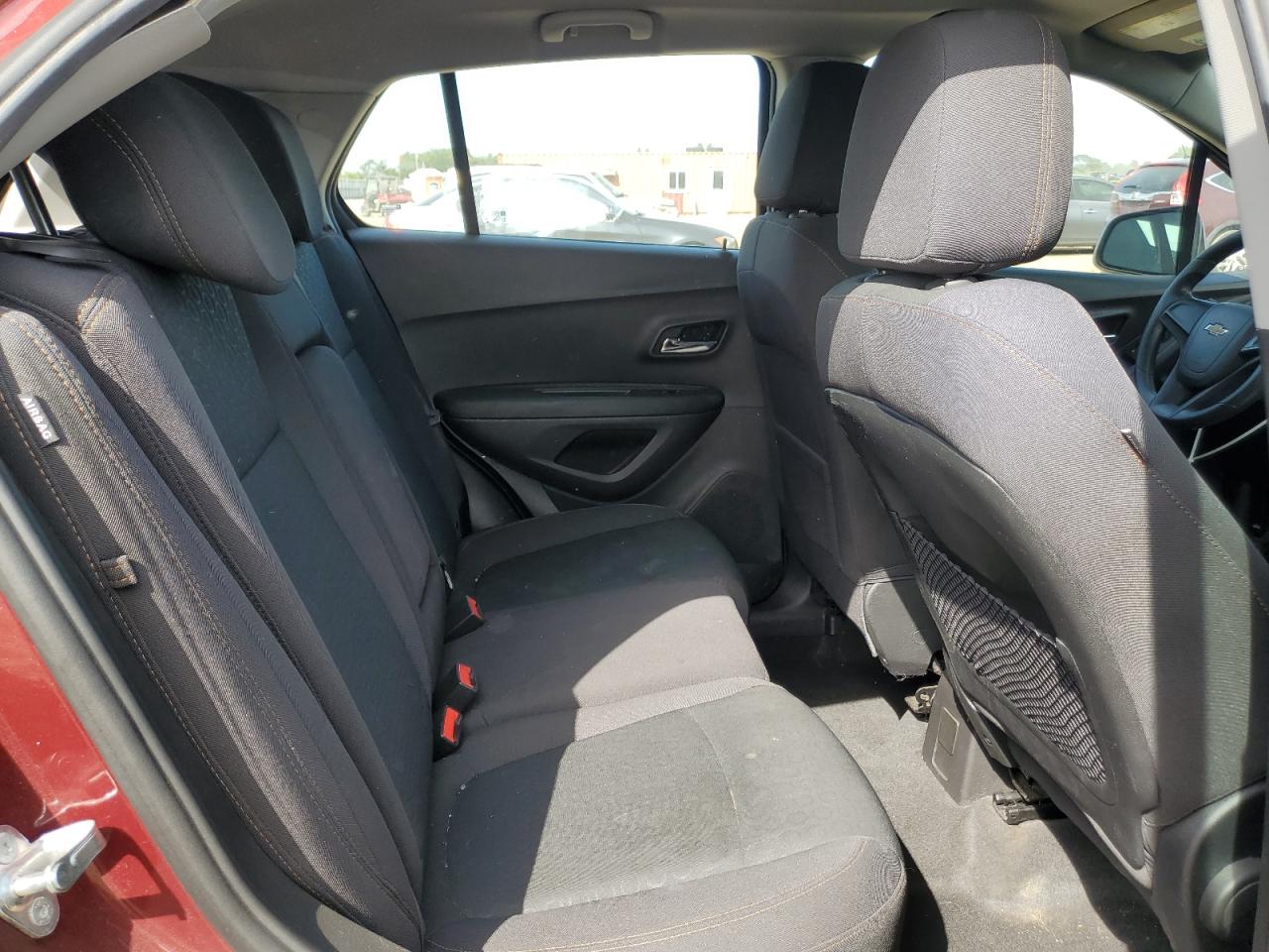 2017 Chevrolet Trax Ls VIN: 3GNCJNSB5HL229530 Lot: 71918265