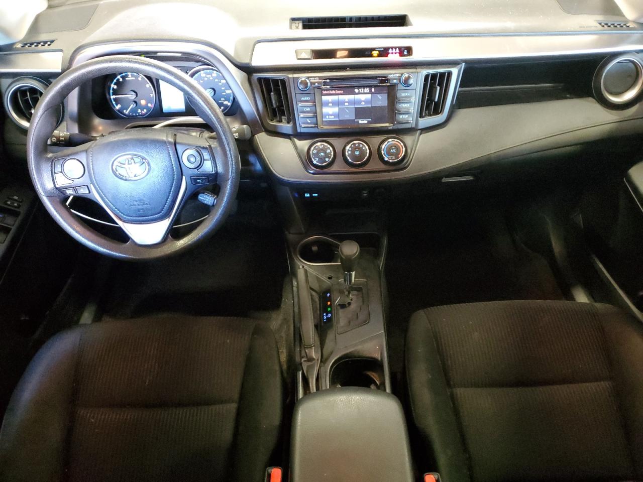 2017 Toyota Rav4 Le VIN: JTMBFREVXHJ122256 Lot: 81489365