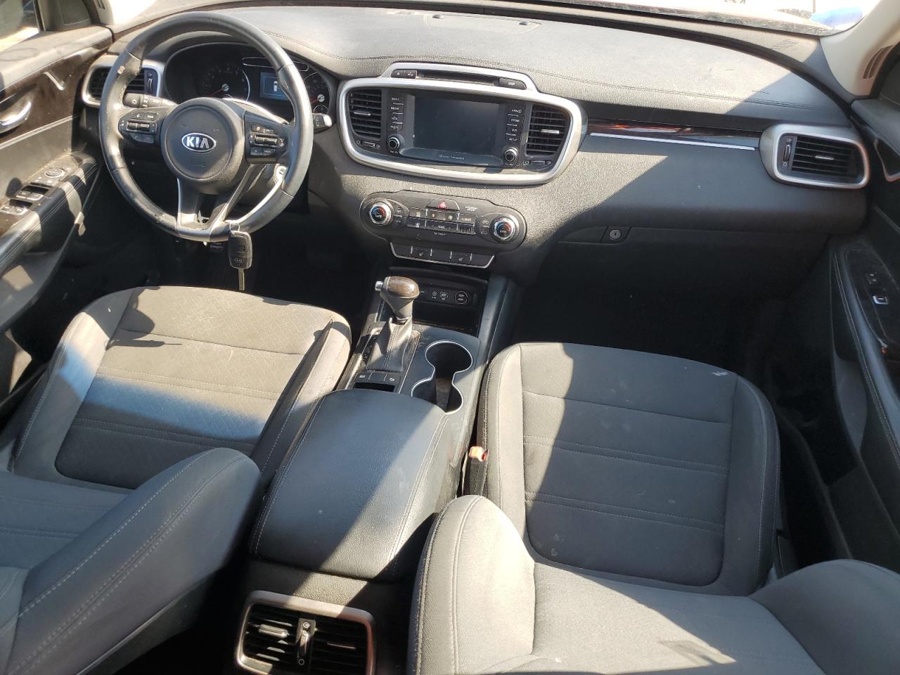 2018 Kia Sorento Lx VIN: 5XYPG4A33JG425007 Lot: 84290835