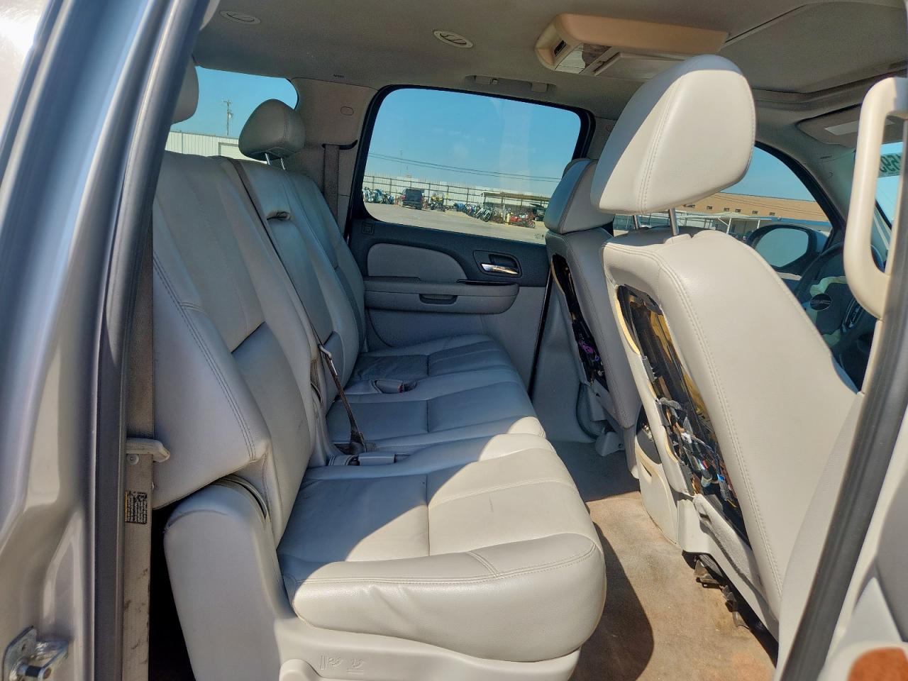 2007 GMC Yukon Xl K1500 VIN: 1GKFK16367J218190 Lot: 81915935