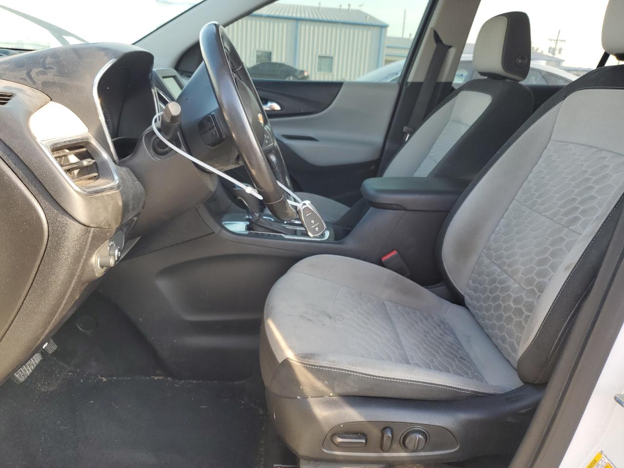 2019 Chevrolet Equinox Lt VIN: 2GNAXJEV5K6238759 Lot: 81061115