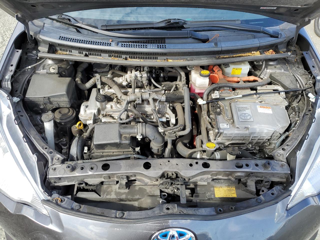 2013 Toyota Prius C VIN: JTDKDTB3XD1051320 Lot: 84704955