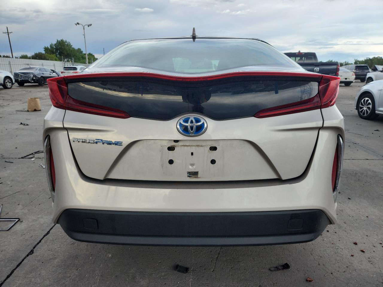 2018 Toyota Prius Prime VIN: JTDKARFP8J3082901 Lot: 80019815