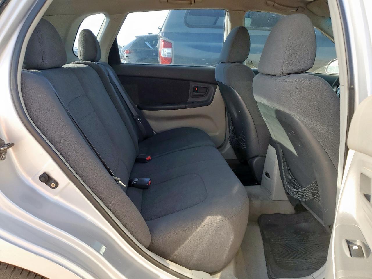 2005 Kia Spectra5 VIN: KNAFE161855119679 Lot: 71100115