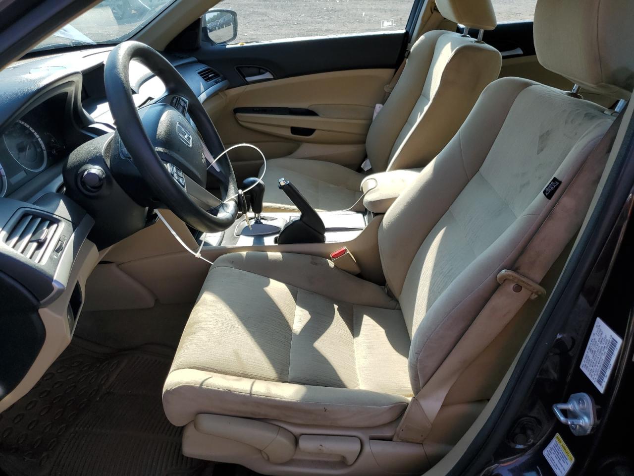 2011 Honda Accord Lx VIN: 1HGCP2F31BA141275 Lot: 80350375