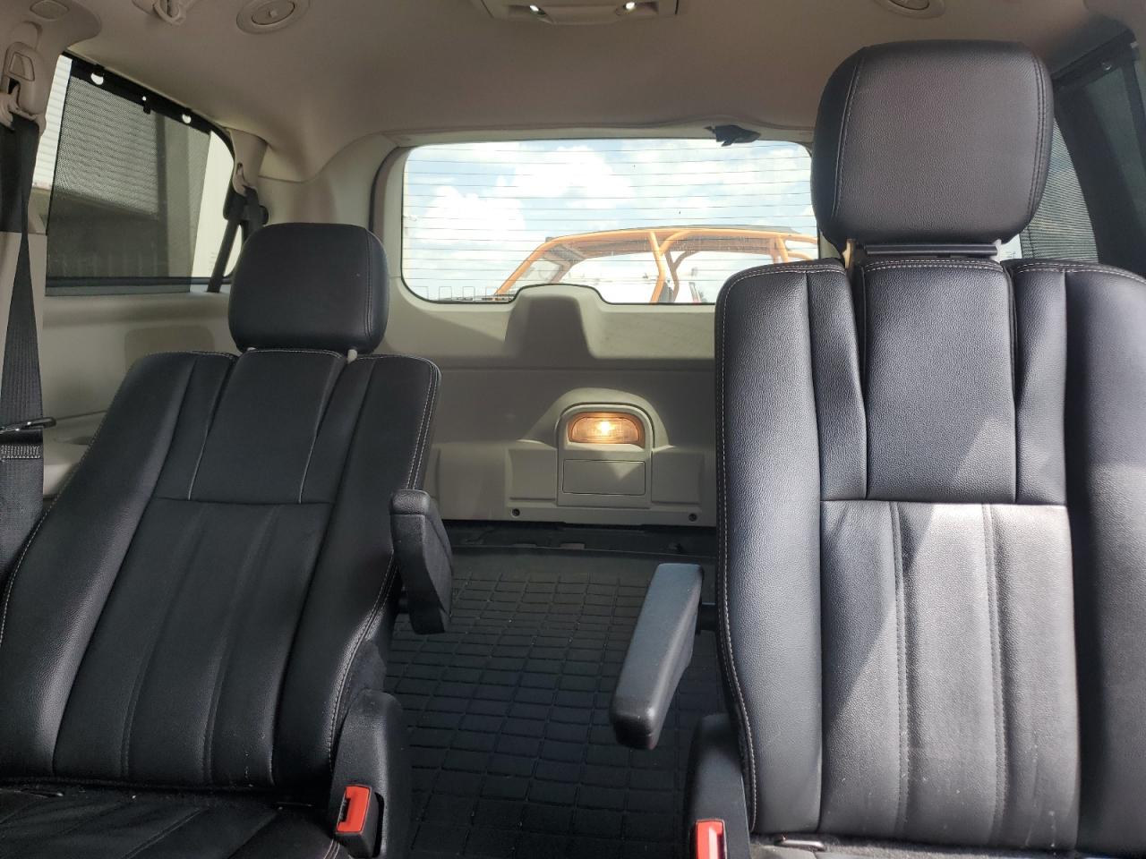 2015 Chrysler Town & Country Touring VIN: 2C4RC1BG3FR505432 Lot: 71477815