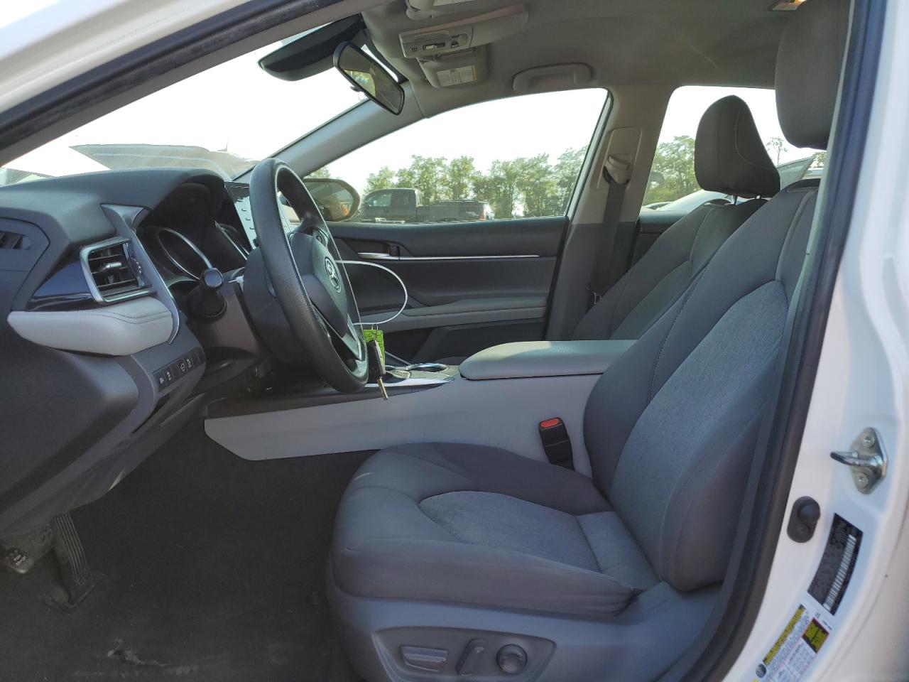 2021 Toyota Camry Le VIN: 4T1C11AK8MU512650 Lot: 81542065