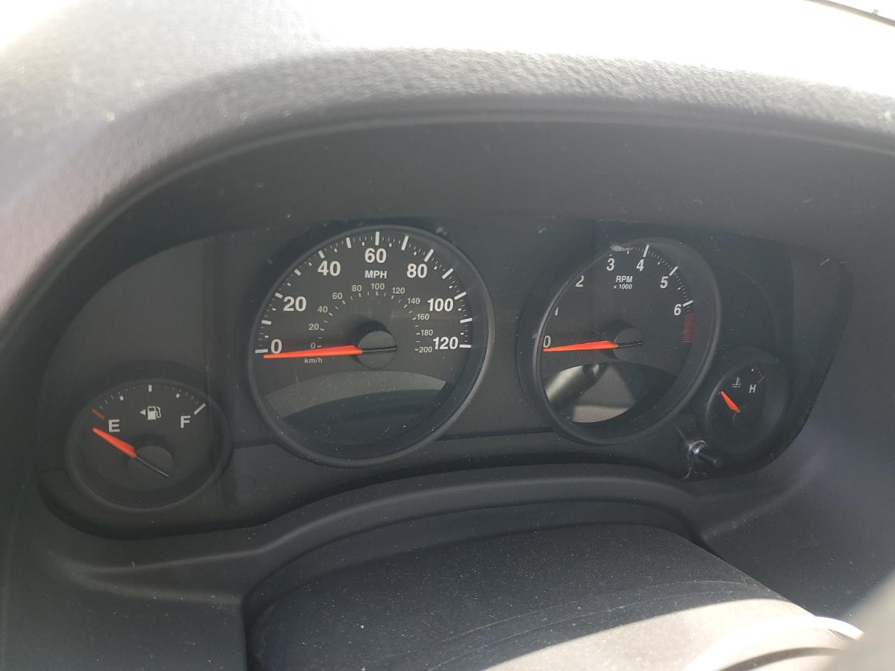 2011 Jeep Compass Sport VIN: 1J4NT1FB5BD264915 Lot: 80944805