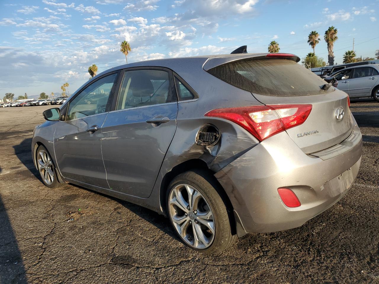2013 Hyundai Elantra Gt VIN: KMHD35LE7DU105318 Lot: 81132825