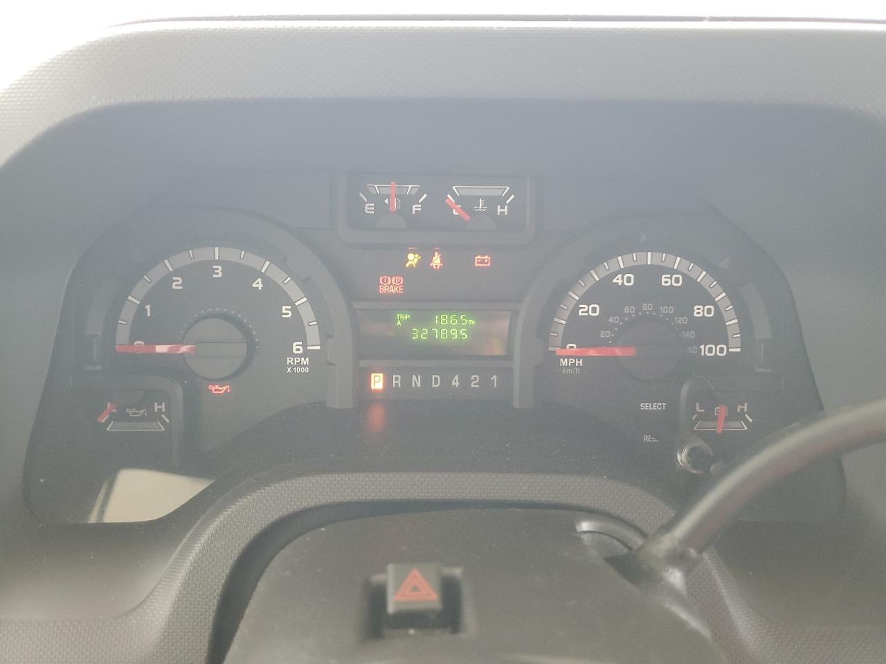 2018 Ford Econoline E350 Super Duty Cutaway Van VIN: 1FDWE3FS2JDC31963 Lot: 70386085