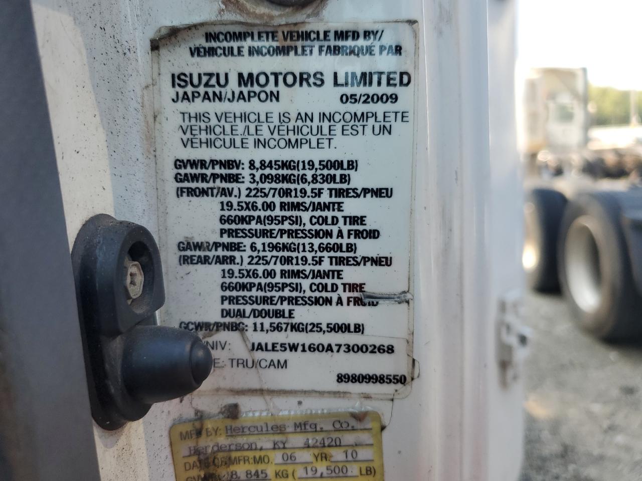 2010 Isuzu Nrr VIN: JALE5W160A7300268 Lot: 81217135