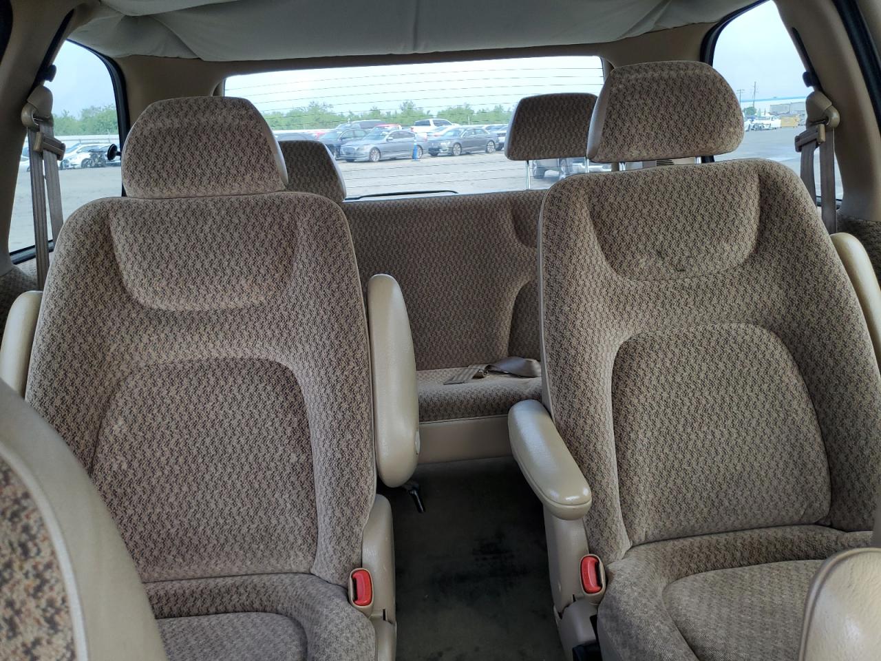1998 Dodge Caravan Se VIN: 1B4GP45G5WB728348 Lot: 81627285