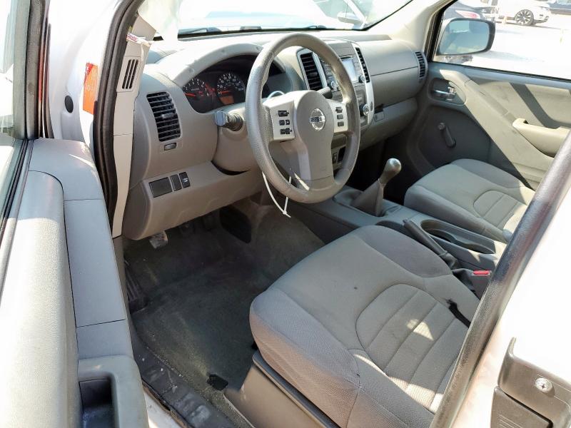  NISSAN FRONTIER 2018 Biały
