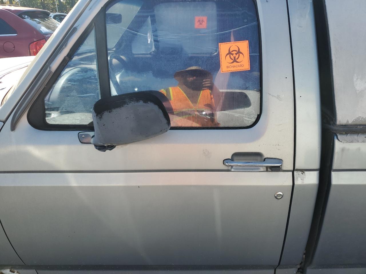 1994 Ford F150 VIN: 1FTDF15Y2RNA28824 Lot: 80700355