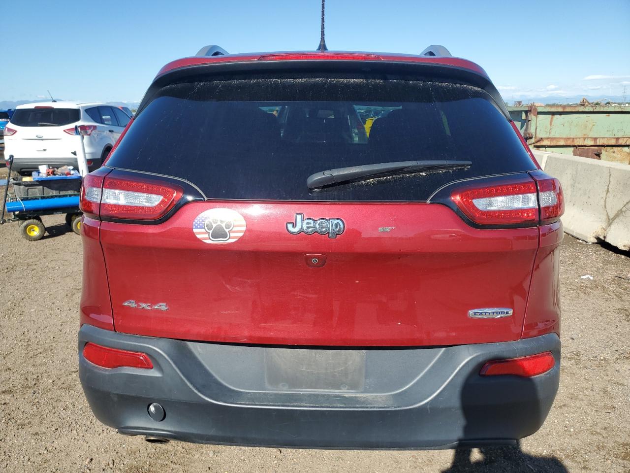 2017 Jeep Cherokee Latitude VIN: 1C4PJMCB6HW646975 Lot: 81299805