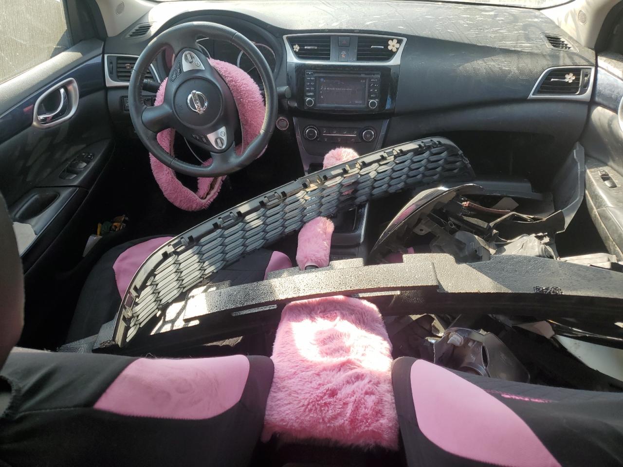 2017 Nissan Sentra Sr Turbo VIN: 3N1CB7AP2HY303894 Lot: 71051365