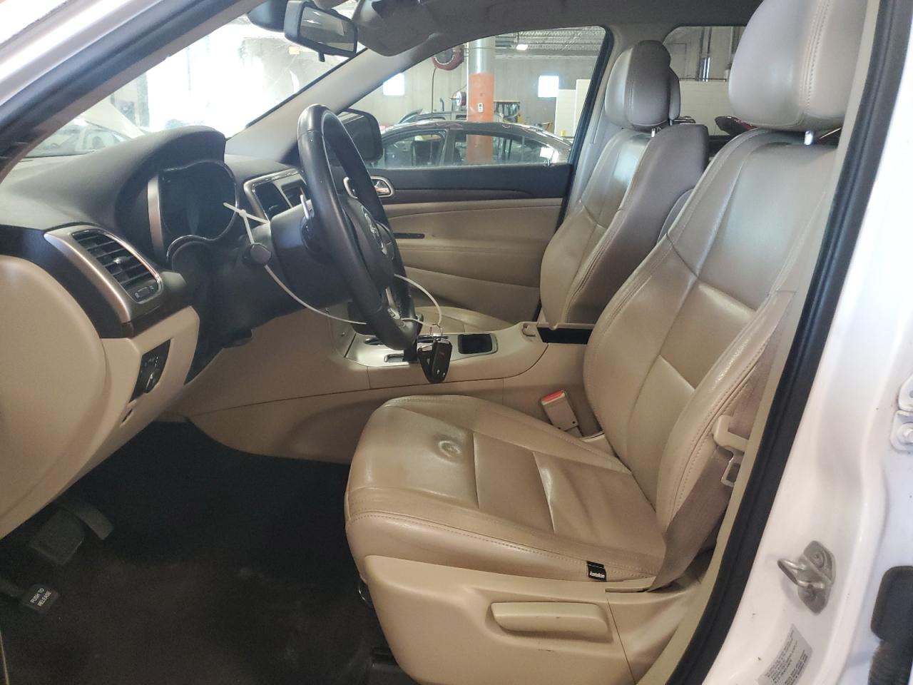 2015 Jeep Grand Cherokee Laredo VIN: 1C4RJEAG4FC231715 Lot: 81765515