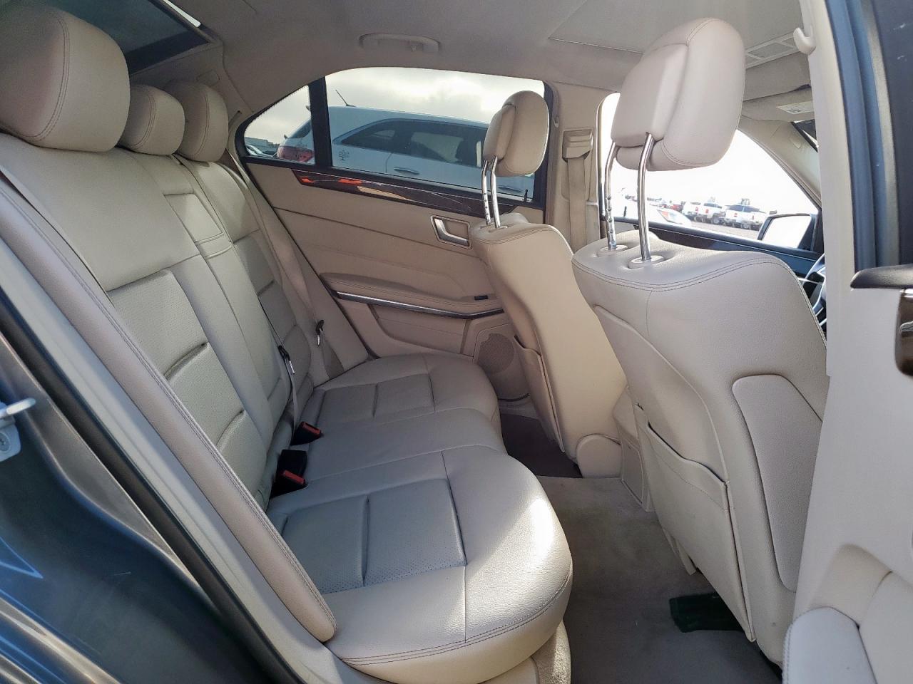 2016 Mercedes-Benz E 350 VIN: WDDHF5KB8GB201257 Lot: 81610905