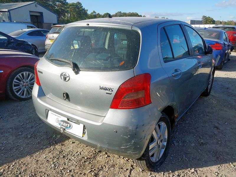 2007 TOYOTA YARIS TR 