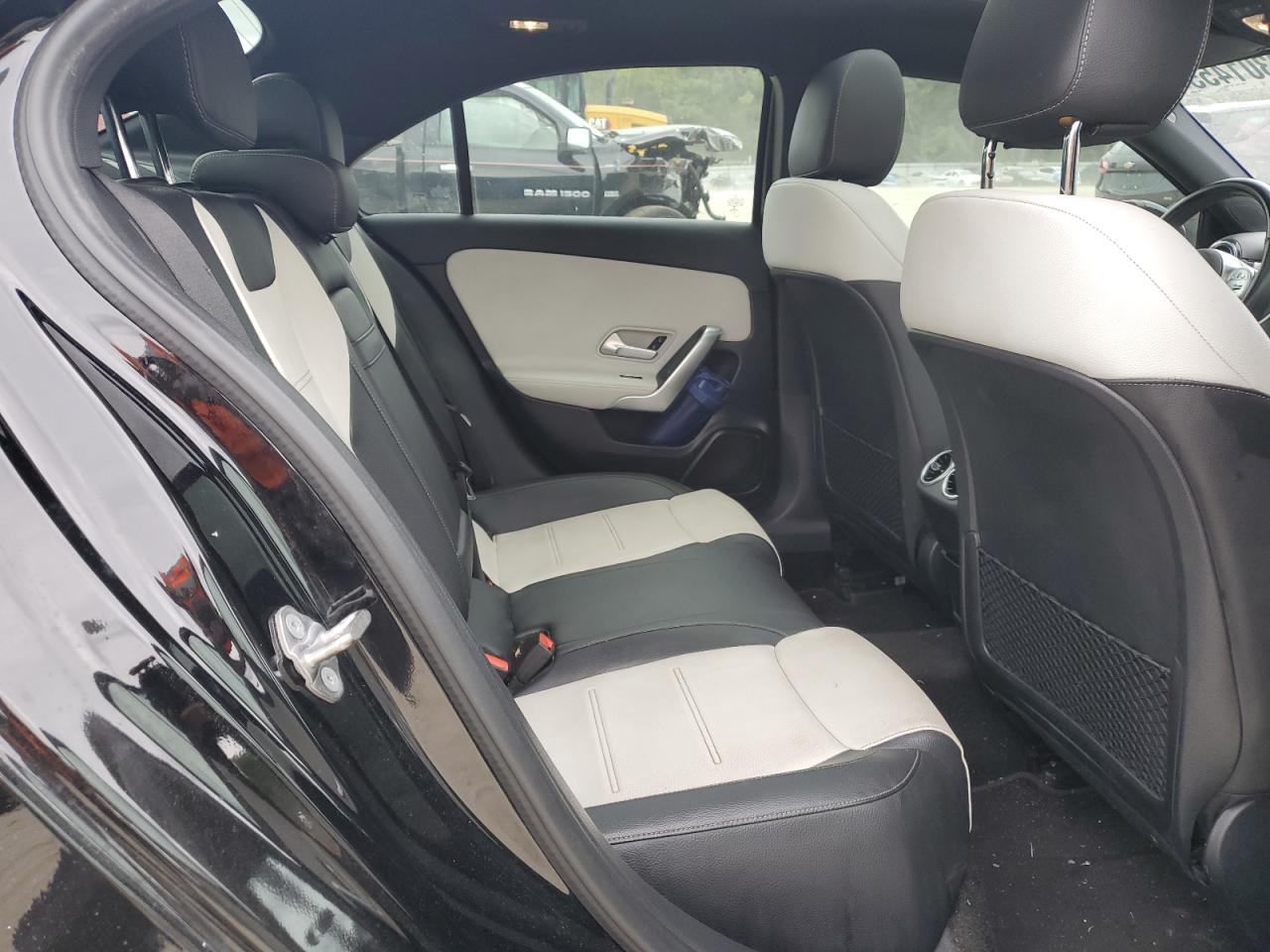 2019 Mercedes-Benz A 220 VIN: WDD3G4EB1KW017504 Lot: 80301455