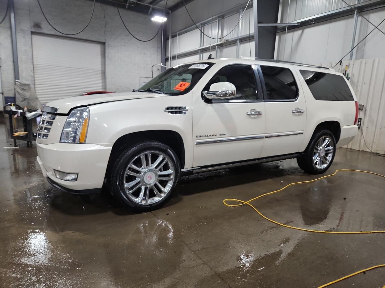 2011 Cadillac Escalade Esv Premium