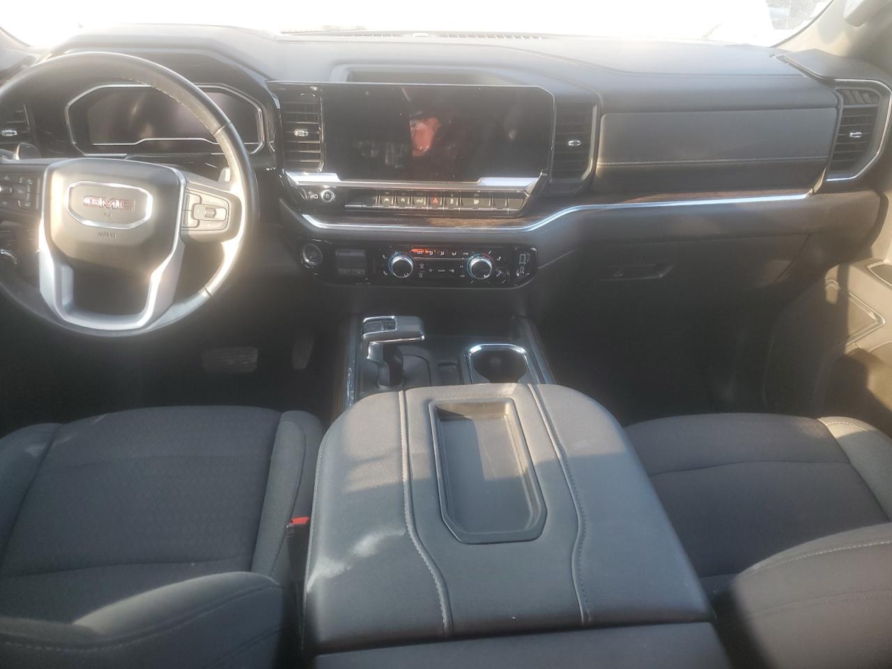 2022 GMC Sierra K1500 Elevation VIN: 1GTUUCED5NZ619070 Lot: 71523465