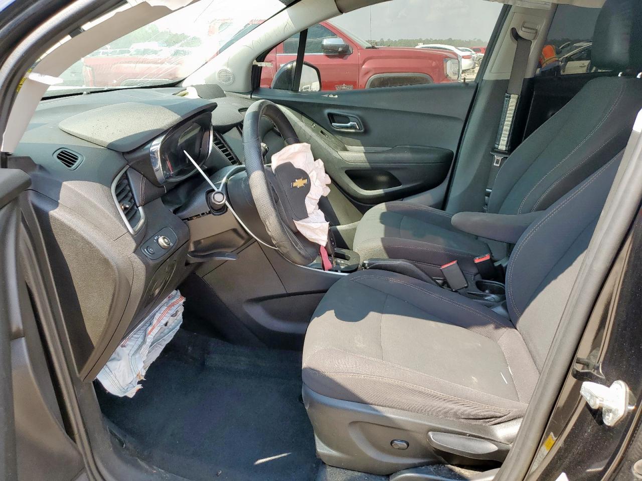 2019 Chevrolet Trax Ls VIN: 3GNCJKSB5KL390319 Lot: 80892665