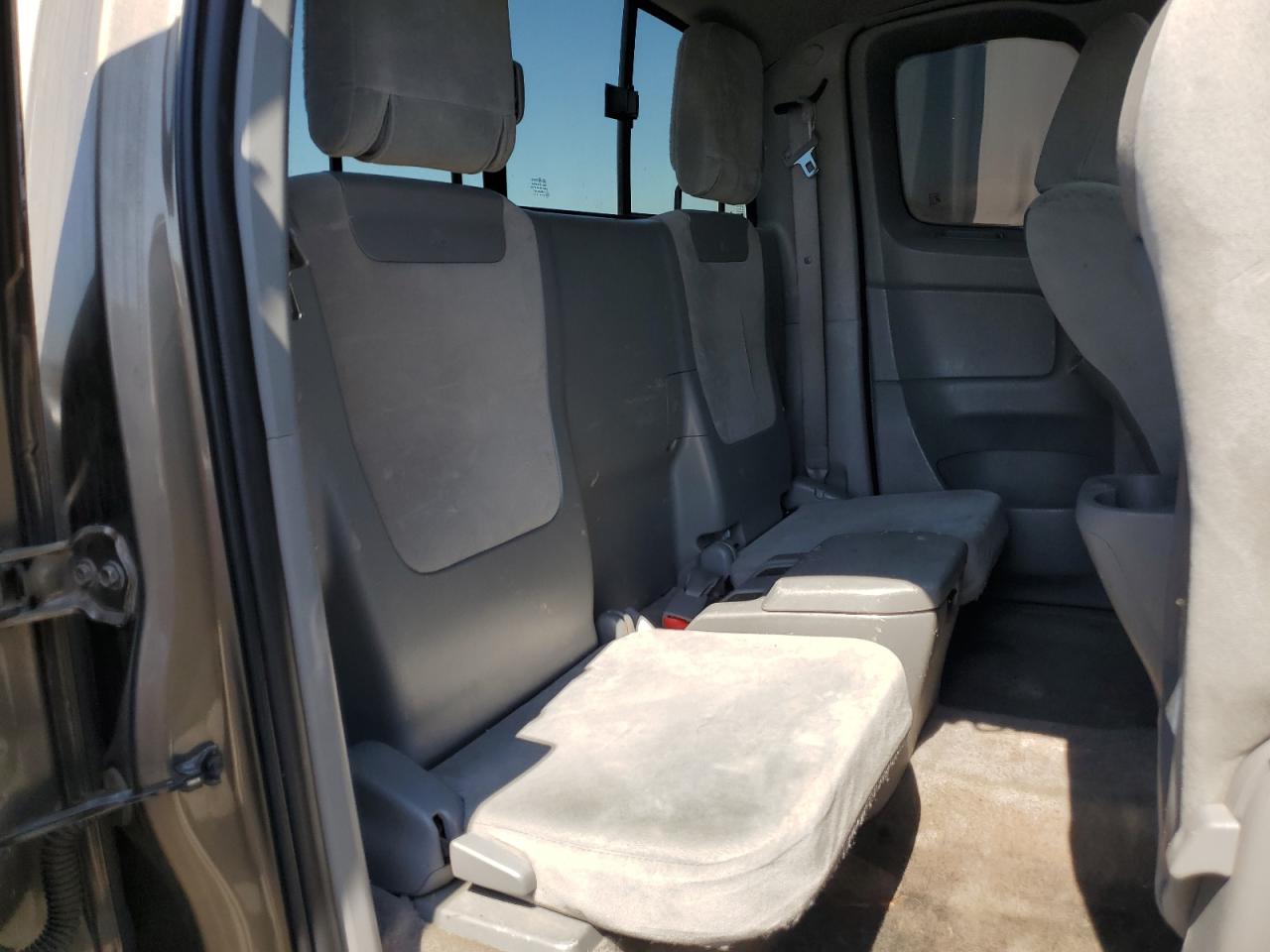 2011 Toyota Tacoma Prerunner Access Cab VIN: 5TFTX4GN0BX005713 Lot: 83858025