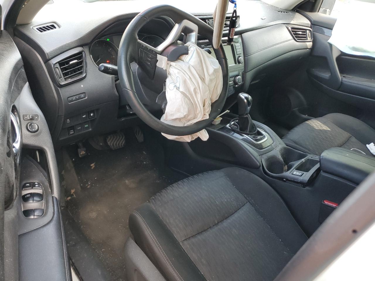 2018 Nissan Rogue S VIN: KNMAT2MV0JP531611 Lot: 70090485