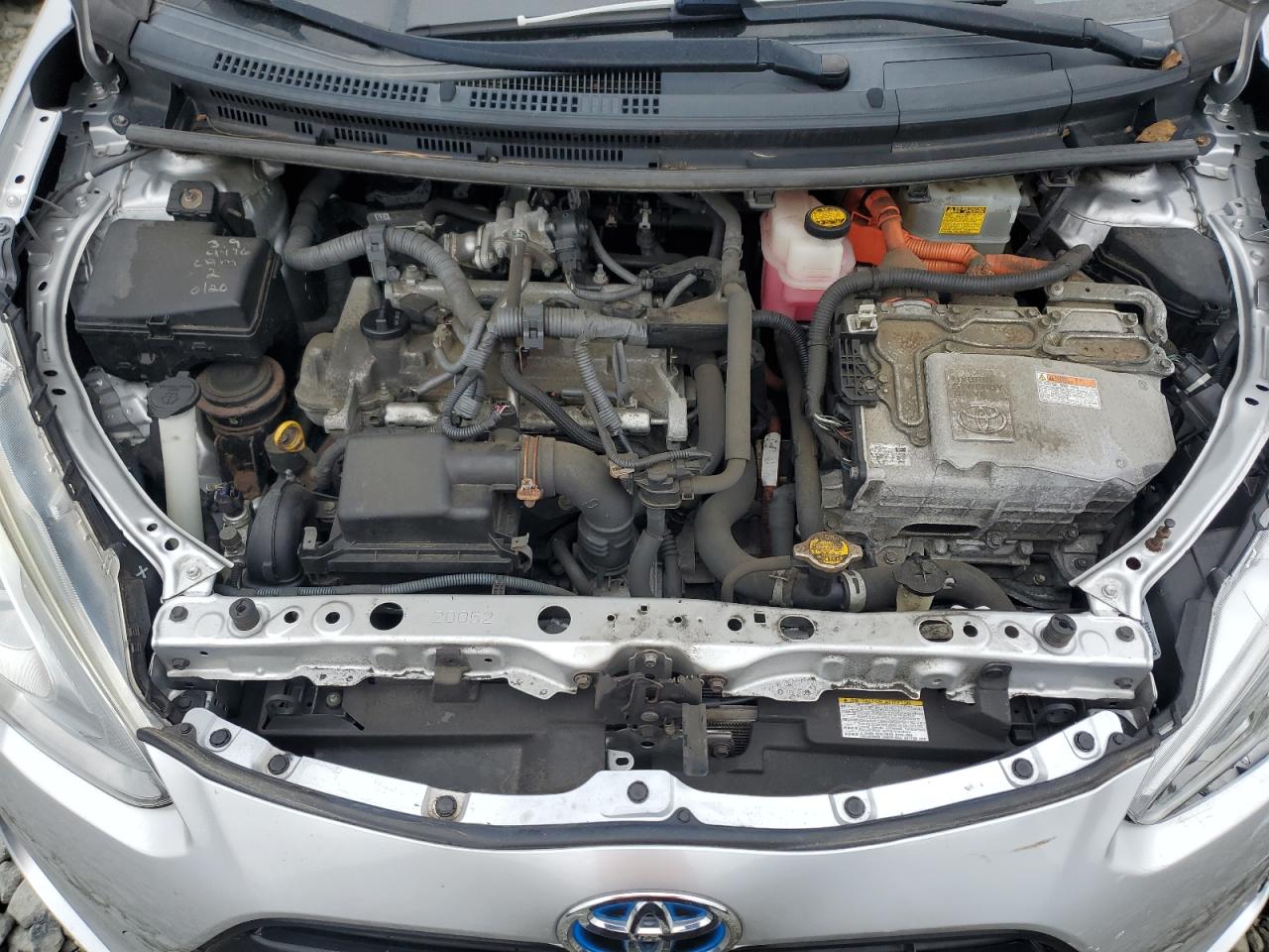 2015 Toyota Prius C VIN: JTDKDTB3XF1104357 Lot: 71866465