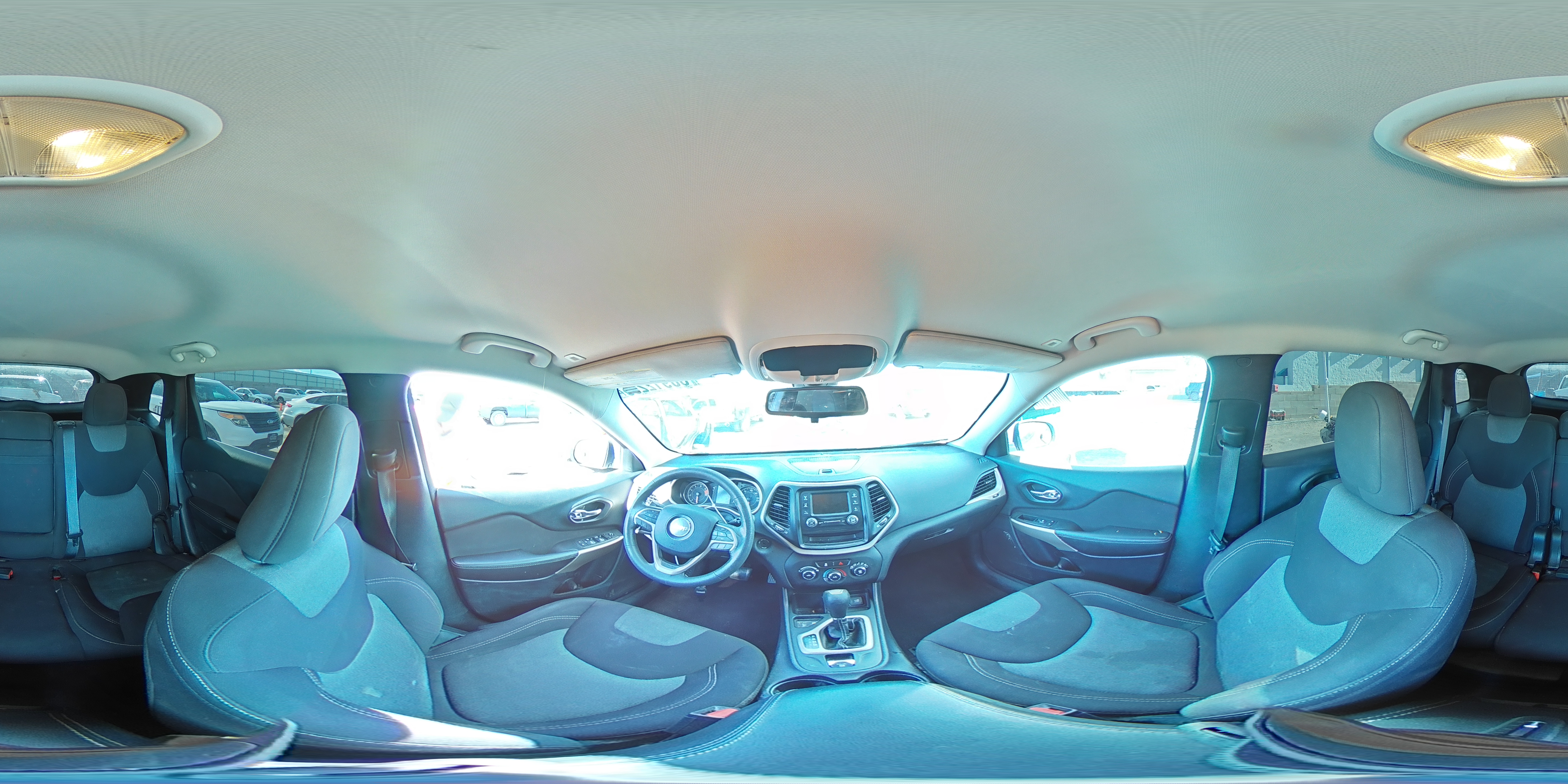 2018 Jeep Cherokee Latitude VIN: 1C4PJLCB6JD615415 Lot: 80912295