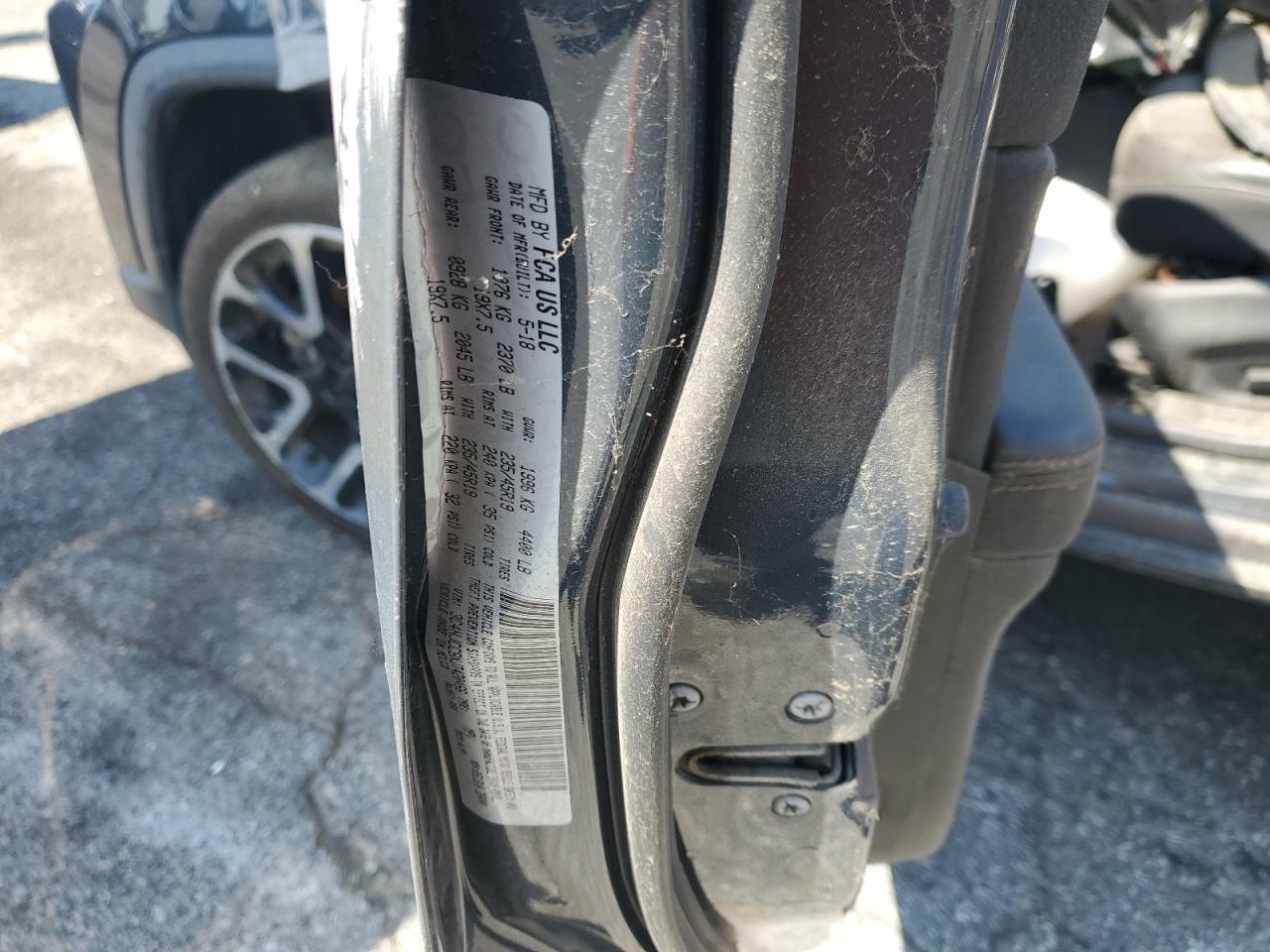 2018 Jeep Compass Limited VIN: 3C4NJCCBXJT420466 Lot: 83857425