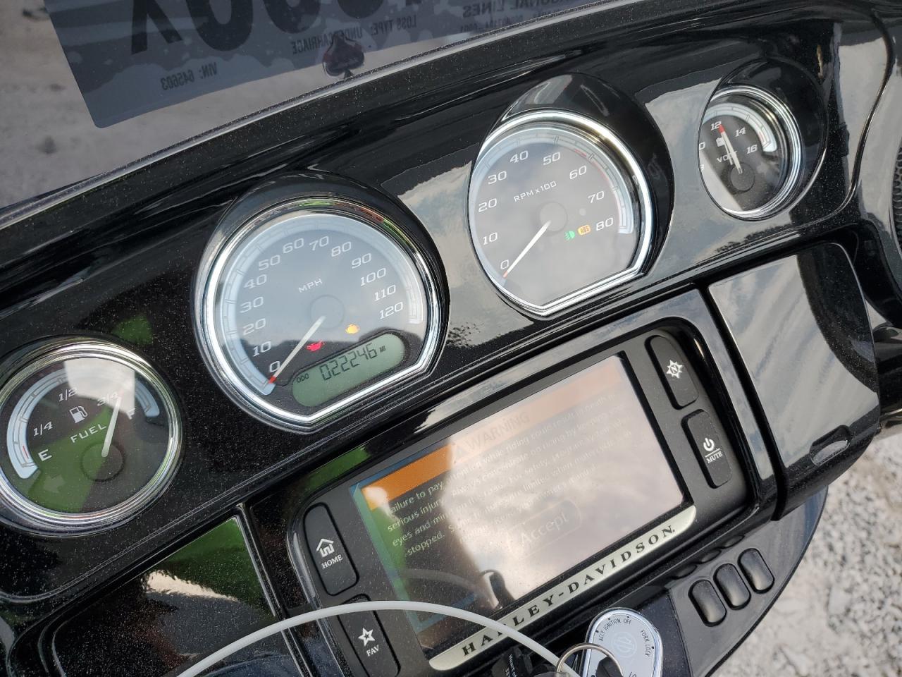 2017 Harley-Davidson Flhtk Ultra Limited VIN: 1HD1KED12HB645603 Lot: 81084055