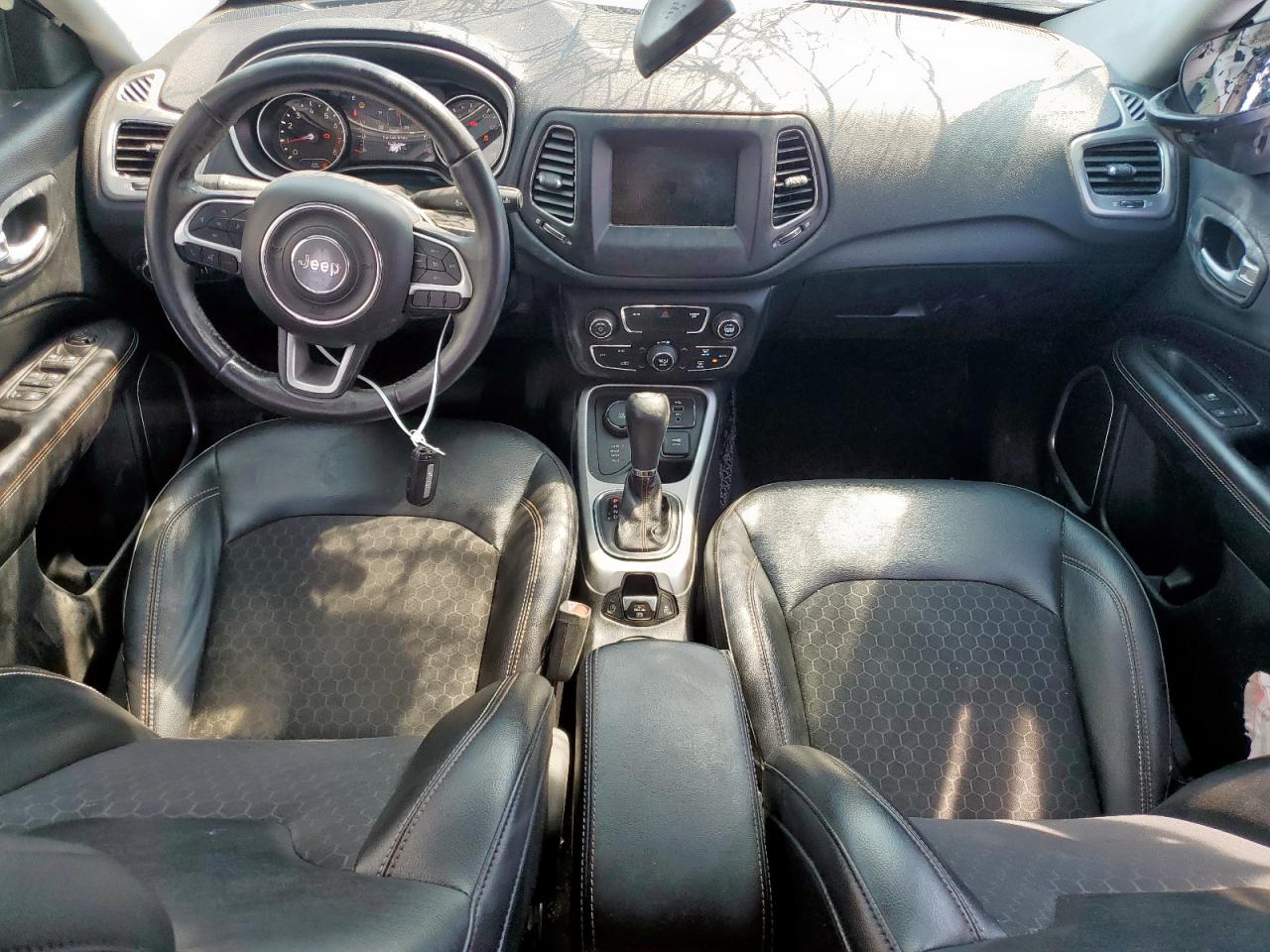 2018 Jeep Compass Latitude VIN: 3C4NJDBB9JT179362 Lot: 81092215