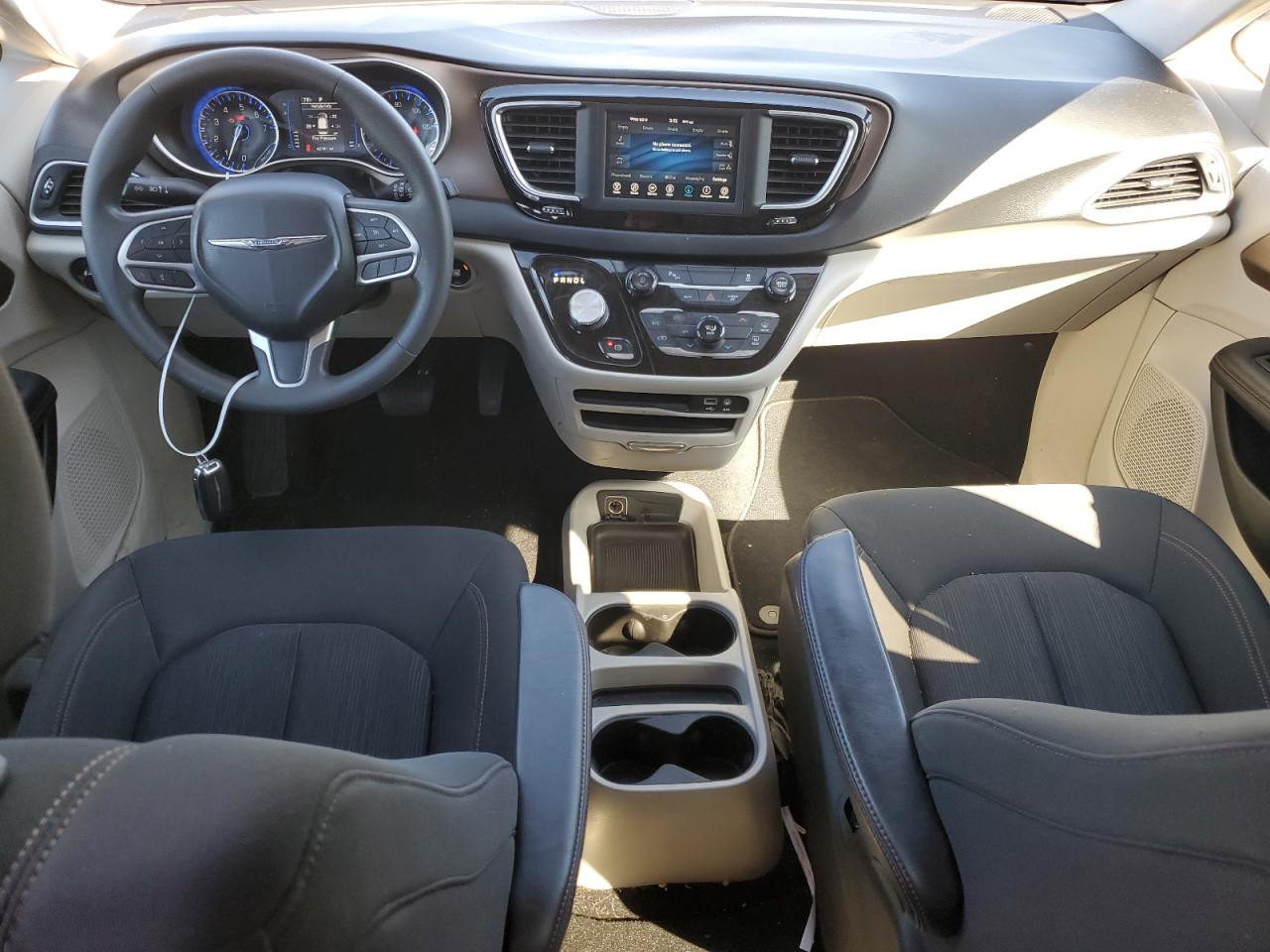 2018 Chrysler Pacifica L VIN: 2C4RC1AG9JR122105 Lot: 81696415