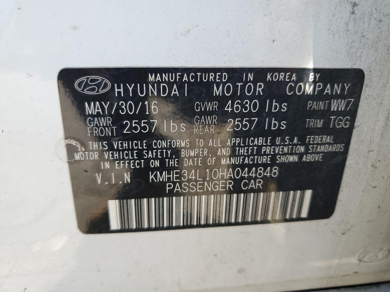 2017 Hyundai Sonata Hybrid VIN: KMHE34L10HA044848 Lot: 82131475