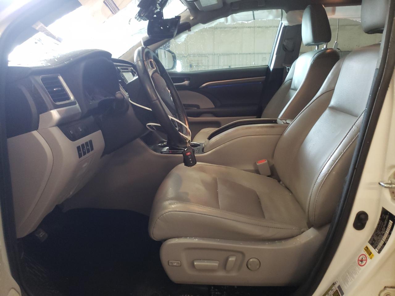 2018 Toyota Highlander Hybrid Limited VIN: 5TDDGRFH6JS040581 Lot: 81067465