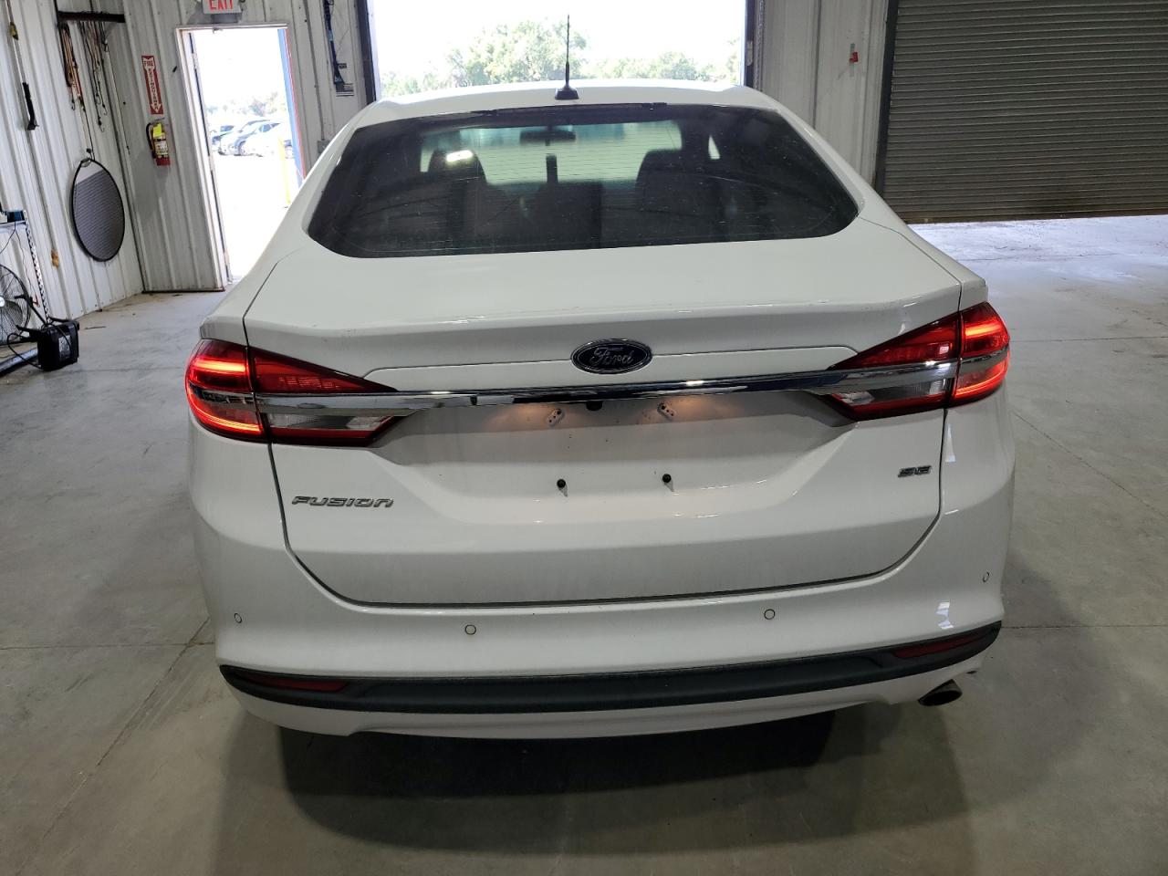 2018 Ford Fusion Se VIN: 3FA6P0H70JR220737 Lot: 72009485