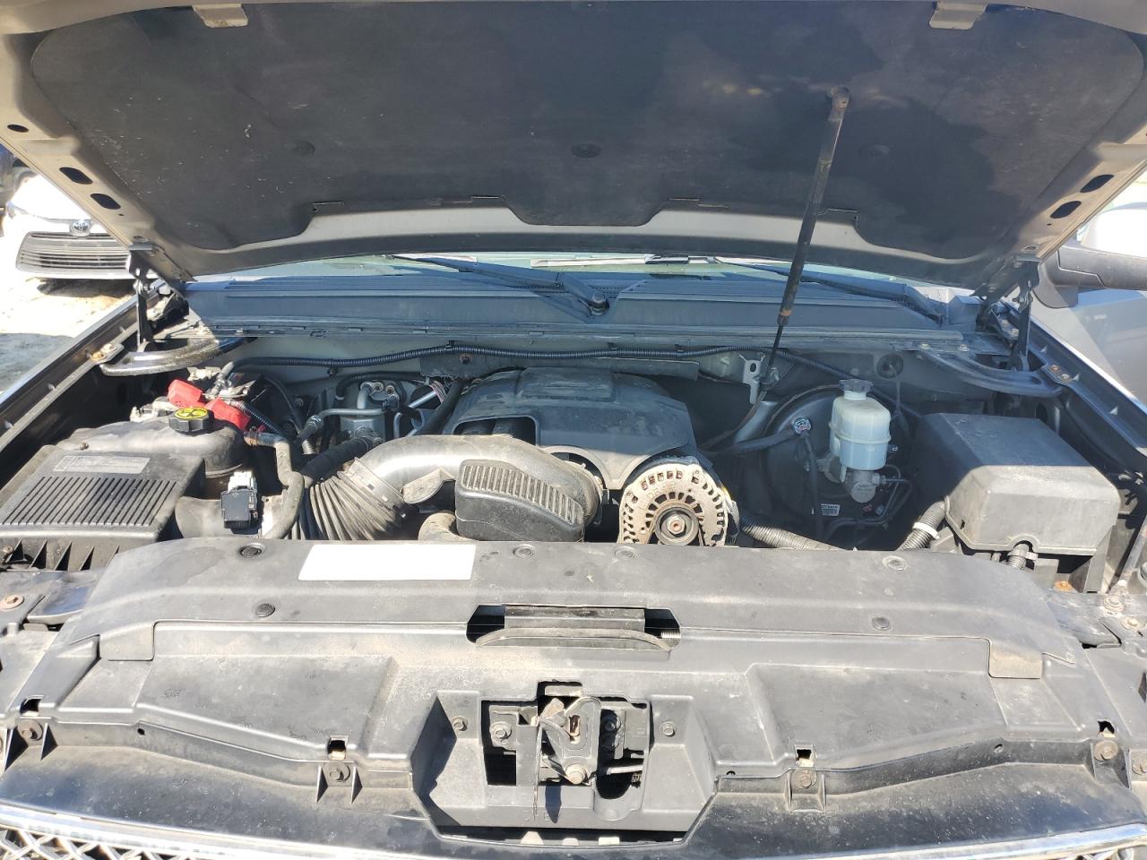 2012 Chevrolet Suburban K1500 Lt VIN: 1GNSKJE78CR195738 Lot: 81434625