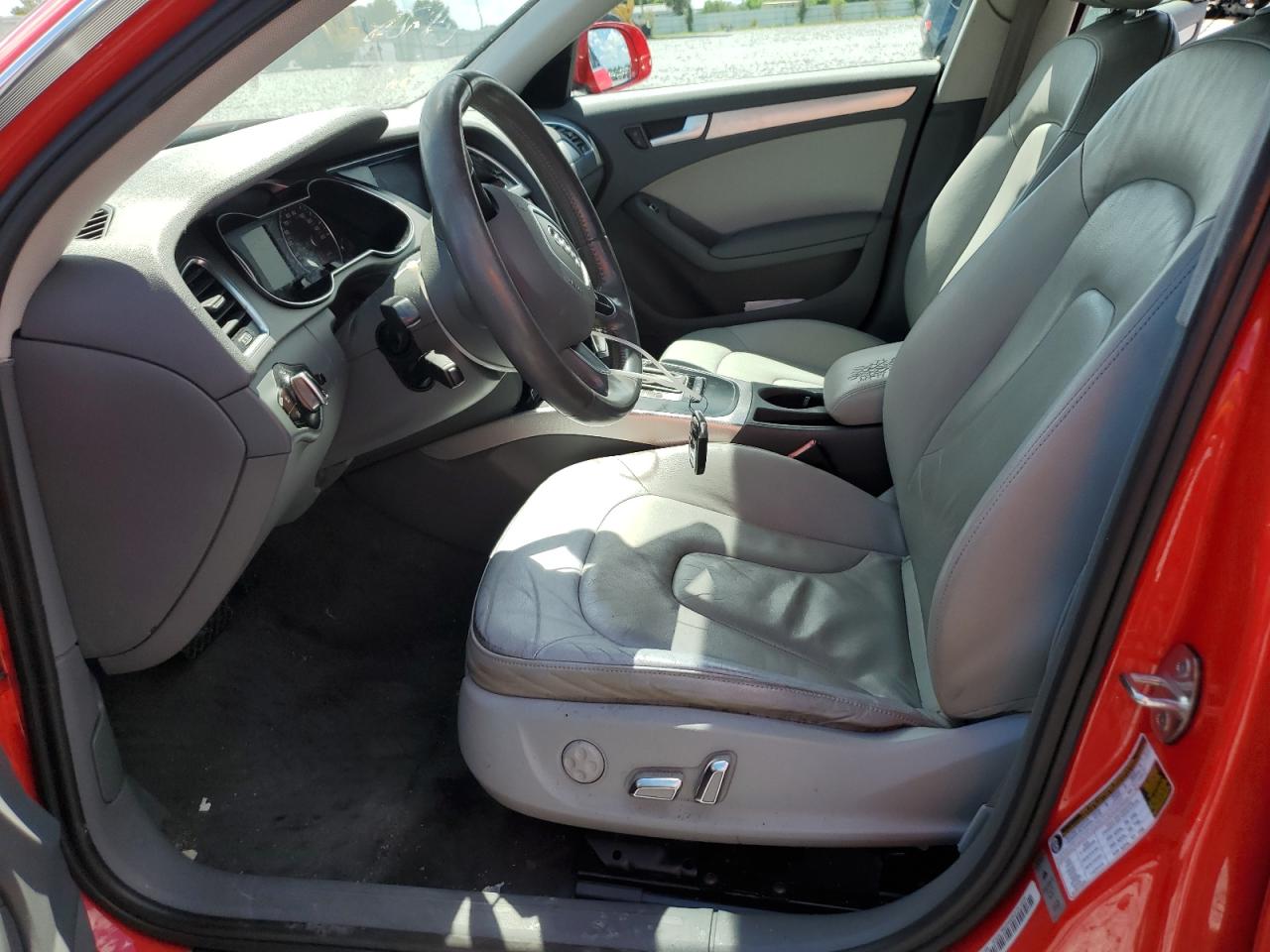 2014 Audi A4 Premium VIN: WAUAFAFLXEN040085 Lot: 81620325