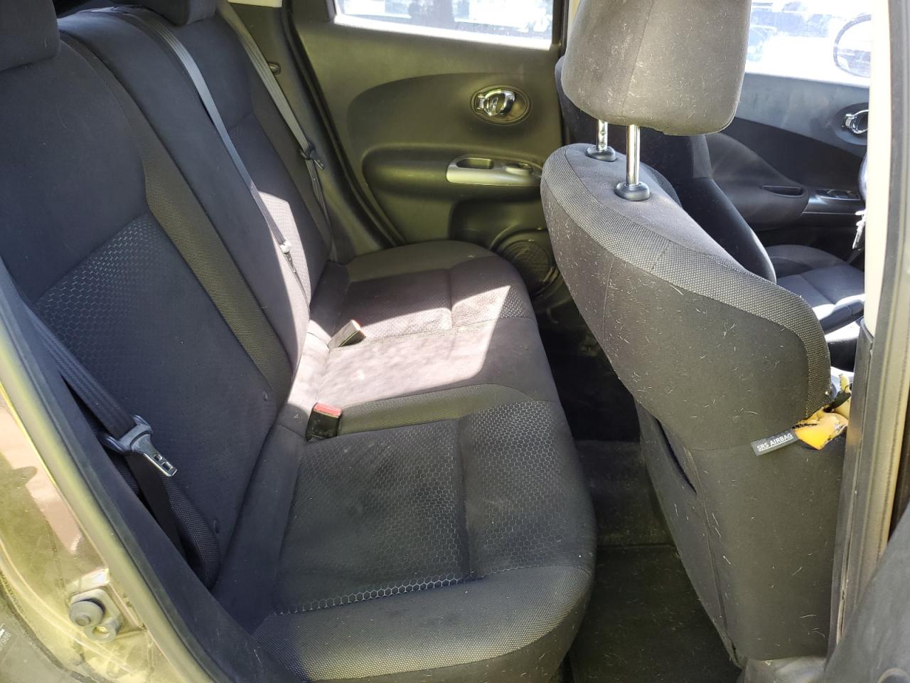 2011 Nissan Juke S VIN: JN8AF5MV1BT007986 Lot: 81345725