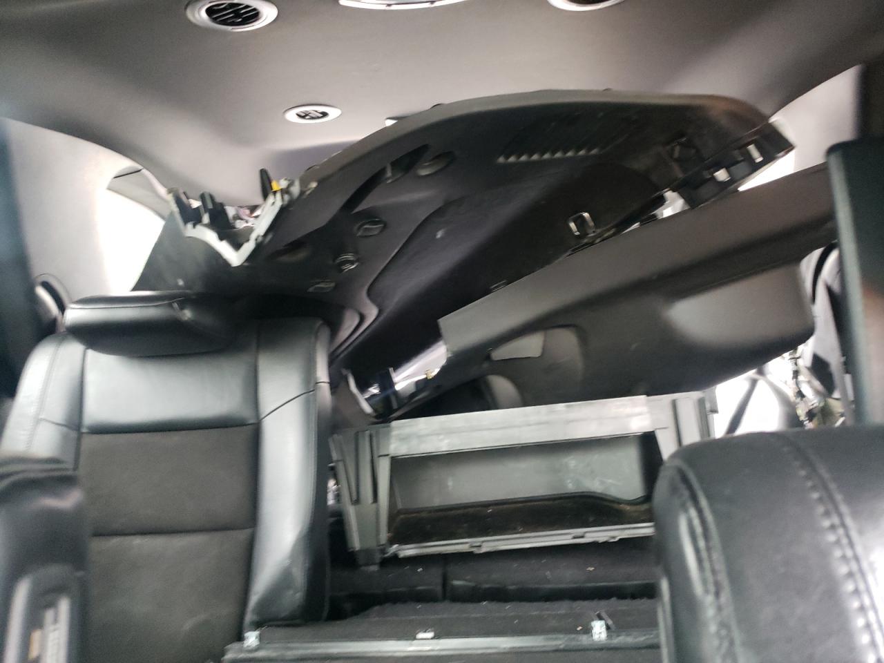 2019 Dodge Durango R/T VIN: 1C4SDJCT3KC663895 Lot: 84621435