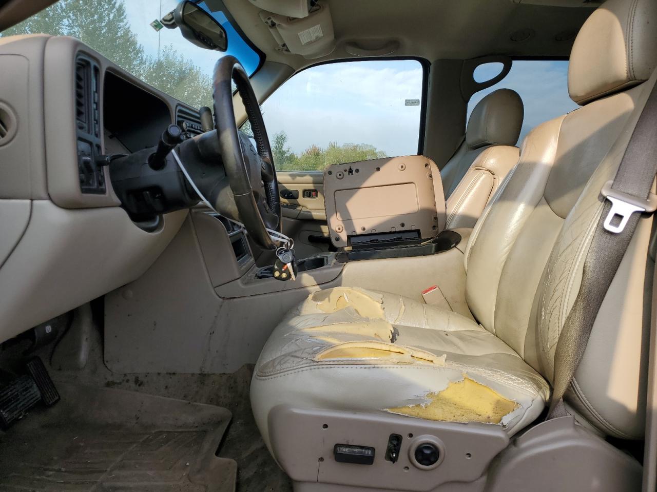 2004 Chevrolet Suburban K1500 VIN: 1GNFK16Z34J162681 Lot: 66778155