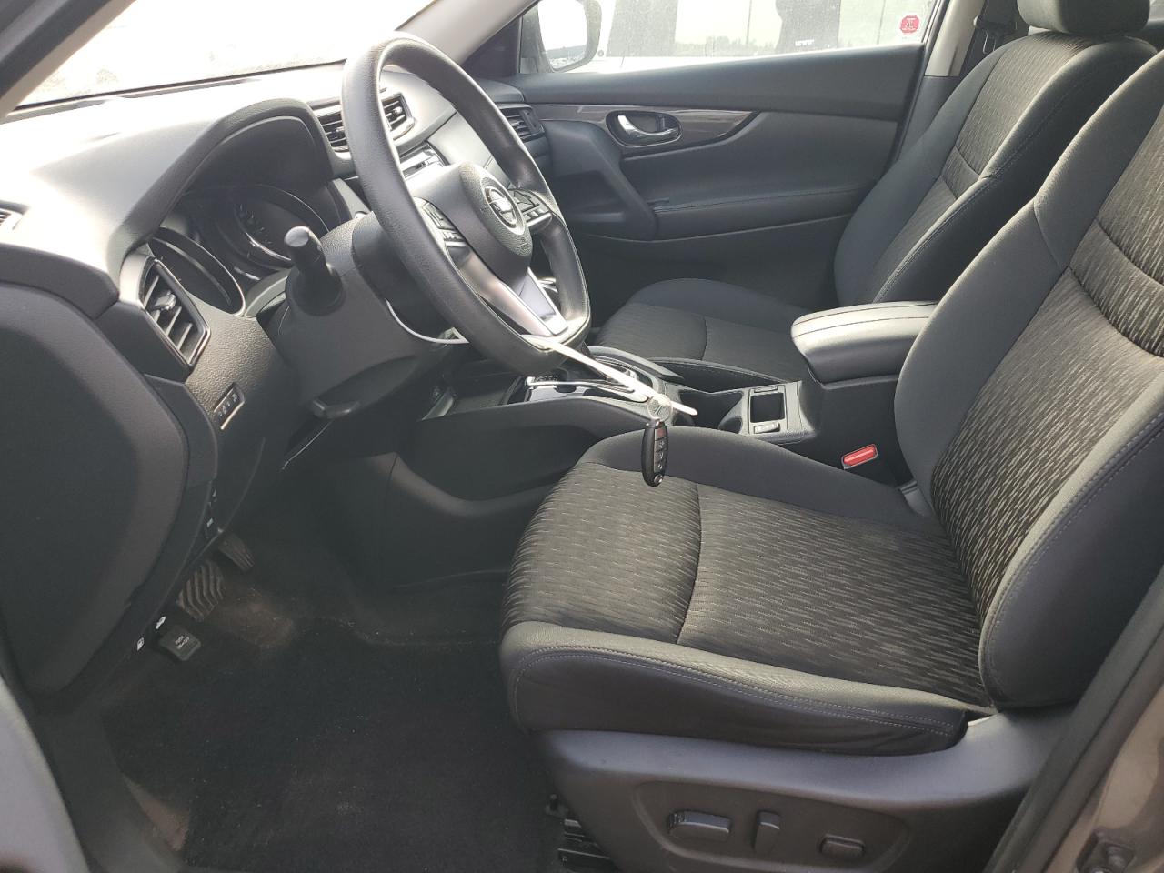 2017 Nissan Rogue Sv VIN: 5N1AT2MV8HC878925 Lot: 80785635