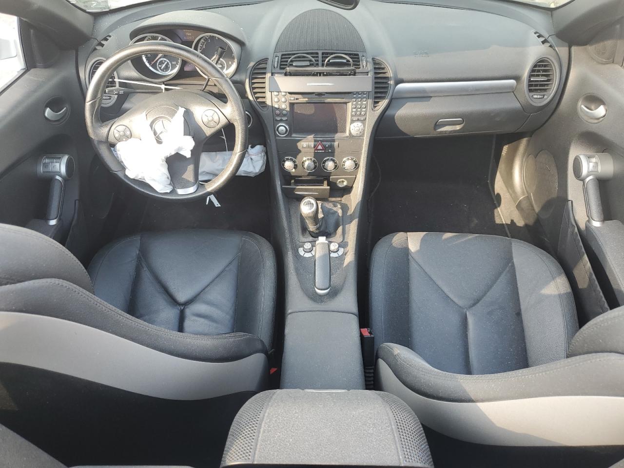 2009 Mercedes-Benz Slk 300 VIN: WDBWK54F49F188028 Lot: 80611375