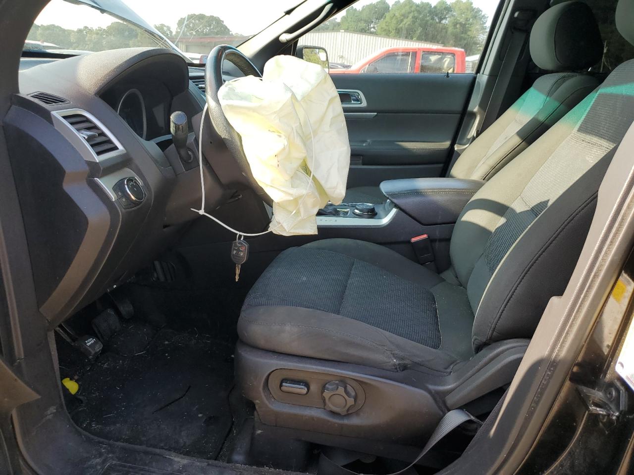 2015 Ford Explorer Xlt VIN: 1FM5K8D86FGA60570 Lot: 82053335